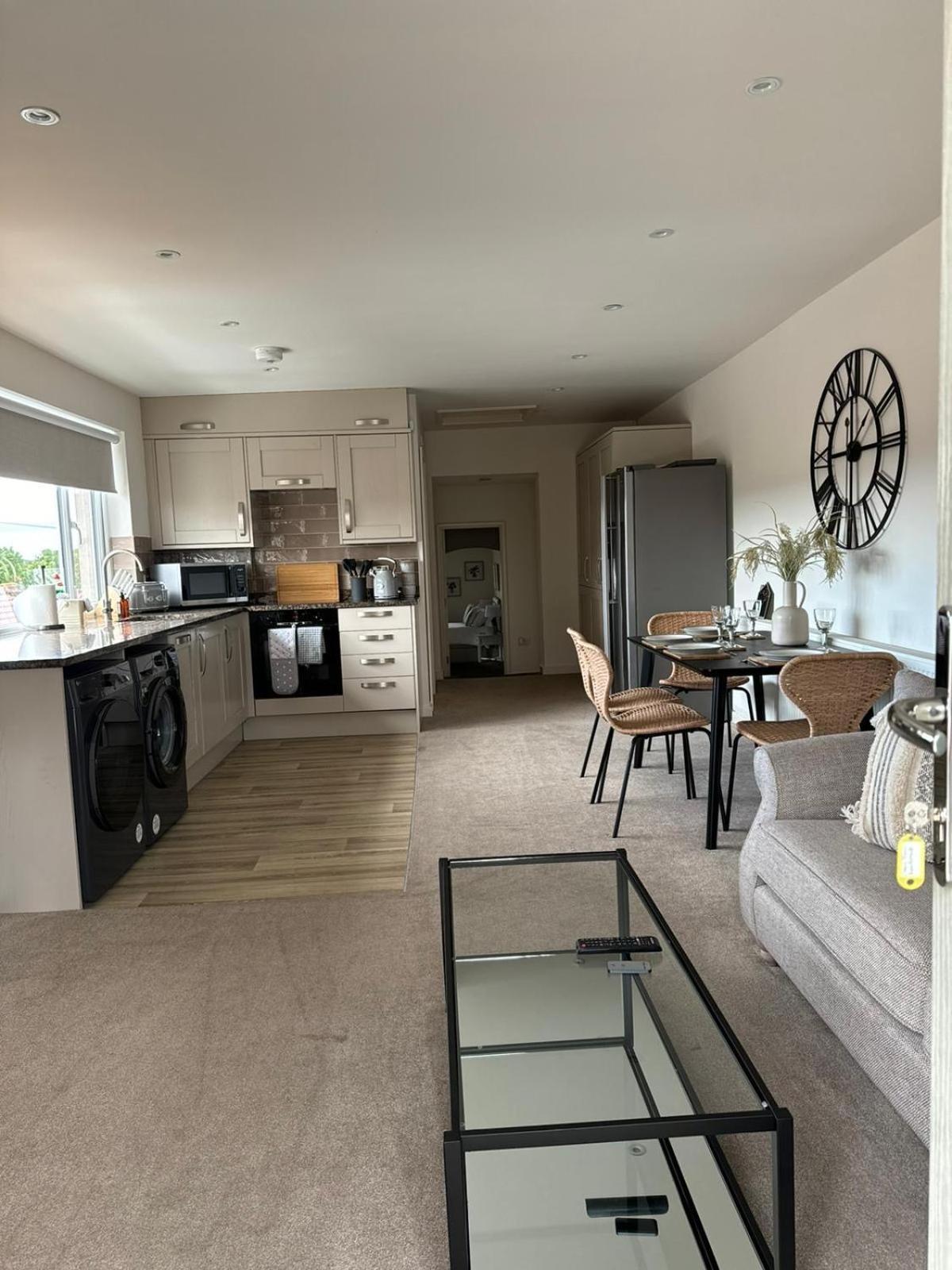 Chew View Luxury Apartment Keynsham Ngoại thất bức ảnh